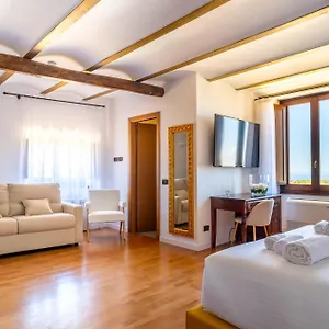 Hotel Grand La Batia